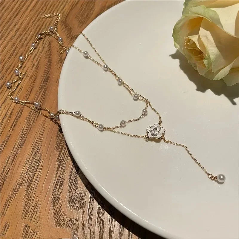 Tassel Classic Flower Pearl Necklace