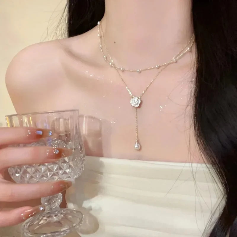 Tassel Classic Flower Pearl Necklace