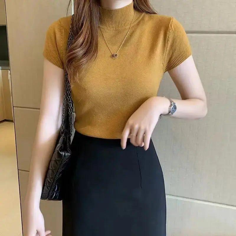 Lagon High Neck T-Shirt
