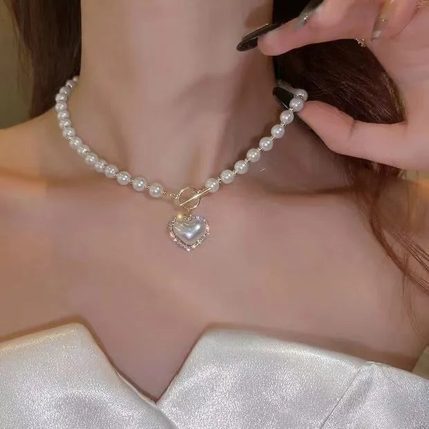 Elegant Pearl Necklace