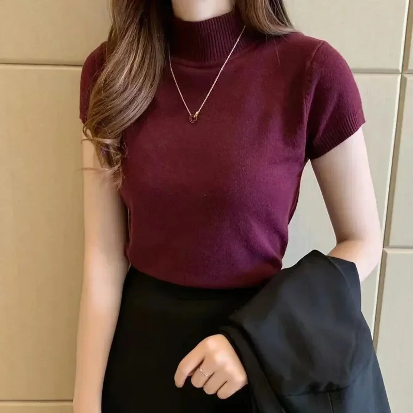 Lagon High Neck T-Shirt
