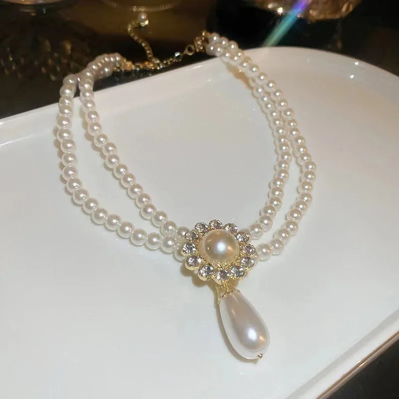 Elegant Pearl Necklace