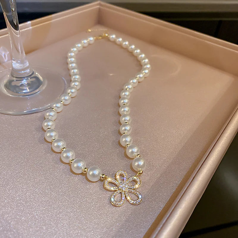 Elegant Pearl Necklace