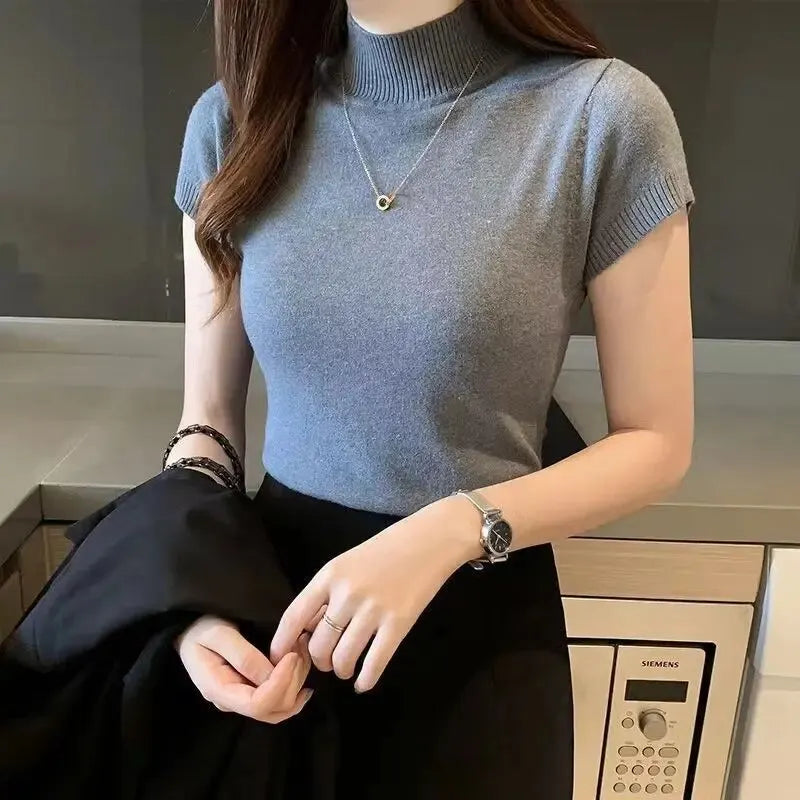 Lagon High Neck T-Shirt