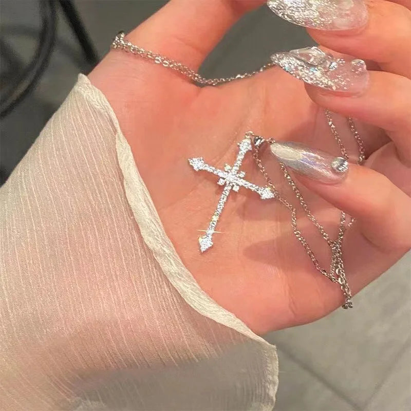 Époustouflant Necklace